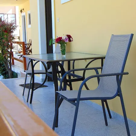 Maria Apartments - Roumanis Liapades Exterior photo