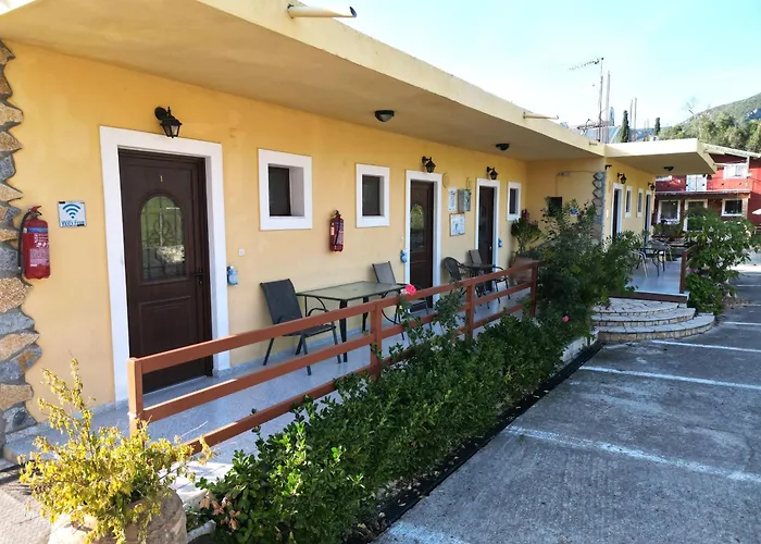 Maria Apartments - Roumanis