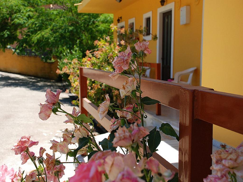 Apartament Maria - Roumanis Liapades